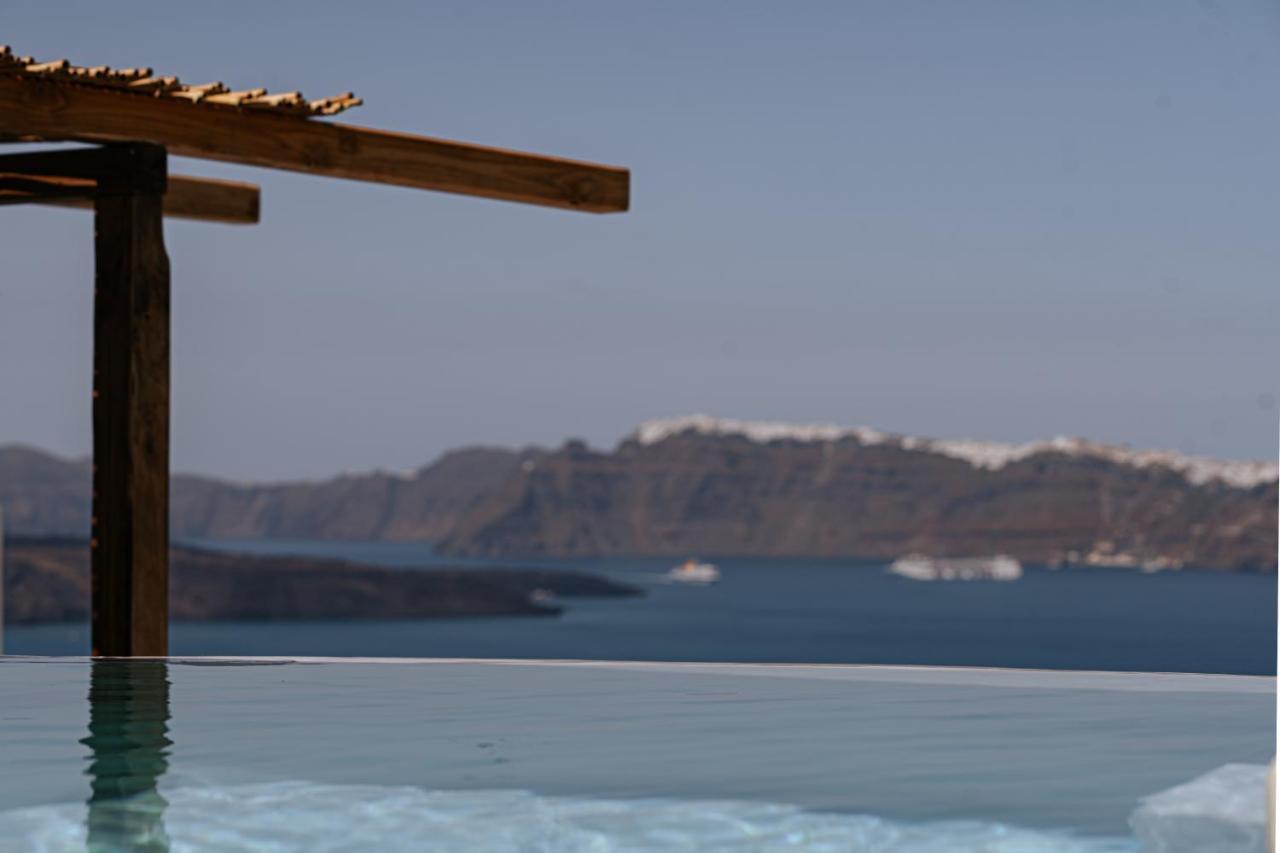 Villa Akrorama Private And